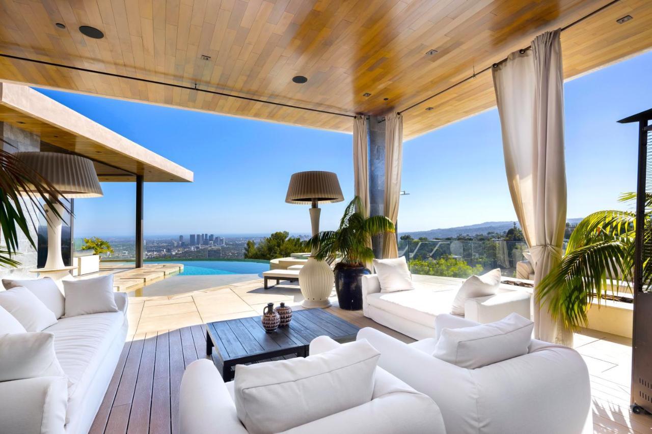 Blue Jay Modern Villa