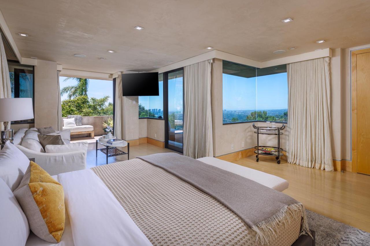 Blue Jay Modern Villa
